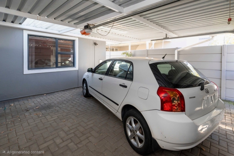 2 Bedroom Property for Sale in Claremont Western Cape